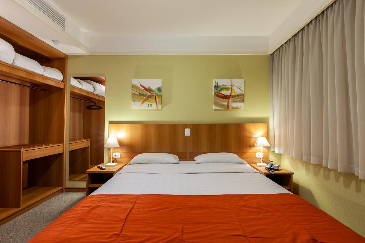 Tri Hotel Executive Caxias Caxias do Sul Dış mekan fotoğraf