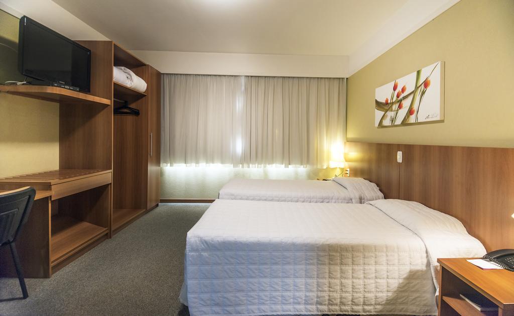 Tri Hotel Executive Caxias Caxias do Sul Dış mekan fotoğraf